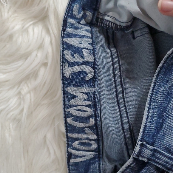 🐞Volcom Skinny Distressed Jeans Size 0 - Picture 9 of 9